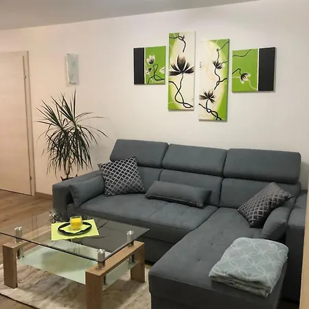 Апартаменты Neue In Idyllischer Landlage *